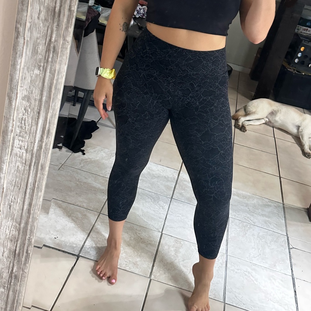 Lululemon high waisted align leggings size 6